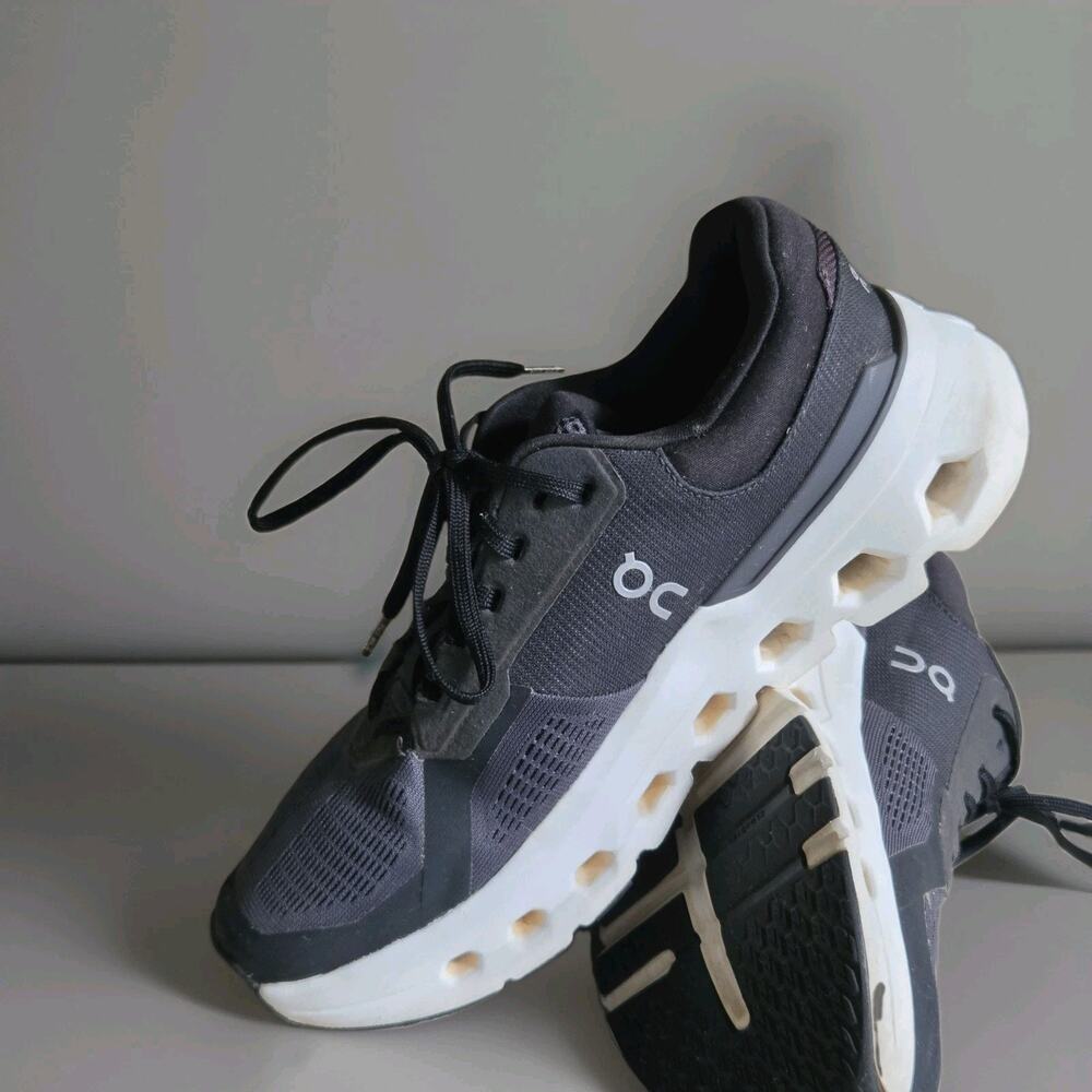 On Cloud Cloudrunner 2 Womens US 8.5 Running Shoes Black Gray Sneakers